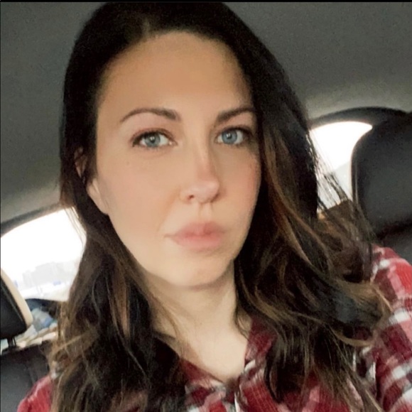 Meet the Posher Other - Meet your Posher, Dani